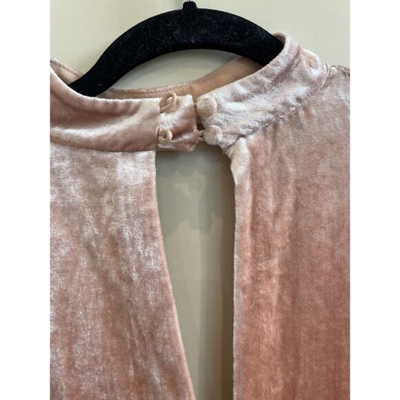 A.L.C Chocker Plunging V Neck Pink Velvet Elbow Sleeve Top‎ Size 8 Silk Blend - Picture 12 of 15